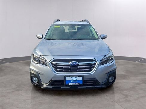 Used 2019 Subaru Outback 2.5i Limited image 2