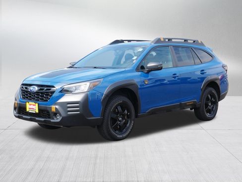 Used 2022 Subaru Outback Wilderness AWD/4WD image 3
