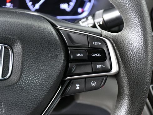 Used 2019 Honda Accord EX image 13