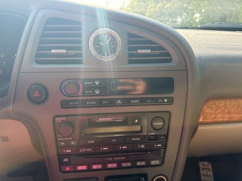 Used 2001 INFINITI QX4 4WD w/ (S02) Sport Pkg image 12