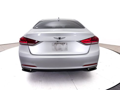 Used 2016 Hyundai Genesis 3.8 RWD image 11