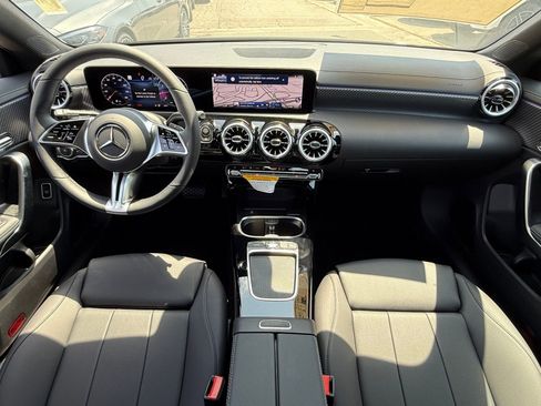 New 2025 Mercedes-Benz CLA 250 image 25