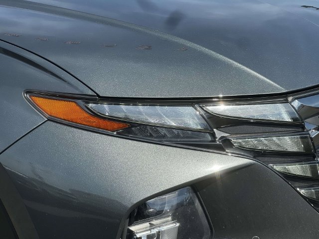 Used 2022 Hyundai Tucson Limited AWD/4WD image 8