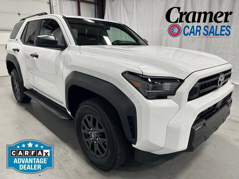 Used 2025 Toyota 4Runner SR5 AWD/4WD image 1