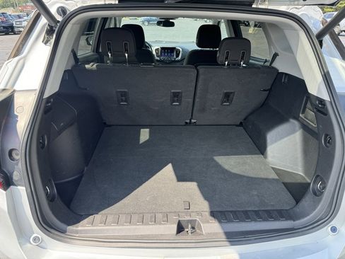 Used 2018 GMC Terrain SLE w/ Driver Convenience Package image 5