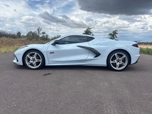 Used 2023 Chevrolet Corvette Stingray Coupe w/ Engine Appearance Package RWD image 9
