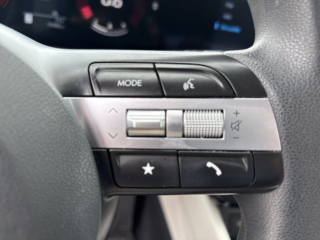 Used 2025 Hyundai Tucson SEL FWD image 22