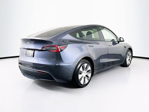Used 2021 Tesla Model Y Long Range AWD/4WD image 9