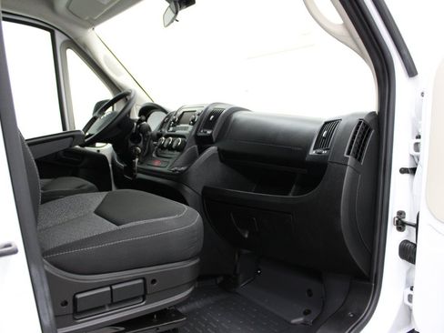 Used 2019 RAM ProMaster 2500 FWD image 10