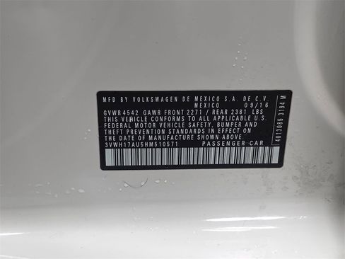 Used 2017 Volkswagen Golf Alltrack SE image 35