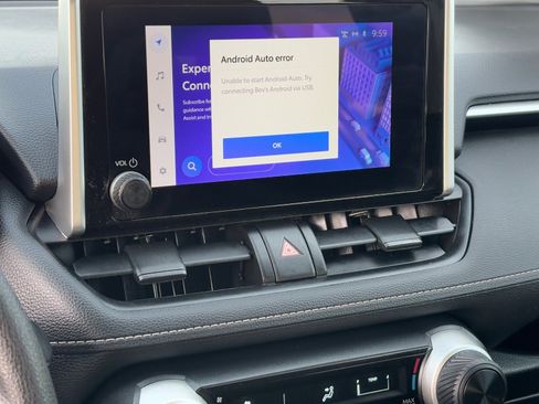 Certified 2025 Toyota RAV4 LE image 25