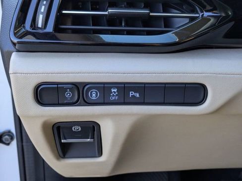Used 2022 Acura MDX FWD w/ Technology Package image 25