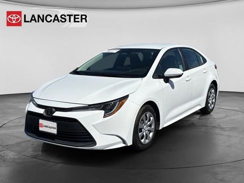Certified 2023 Toyota Corolla LE FWD image 3