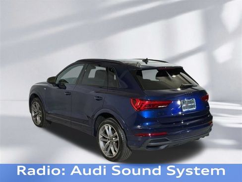 Used 2023 Audi Q3 2.0T Premium w/ Black Optic Sport Package AWD/4WD image 8