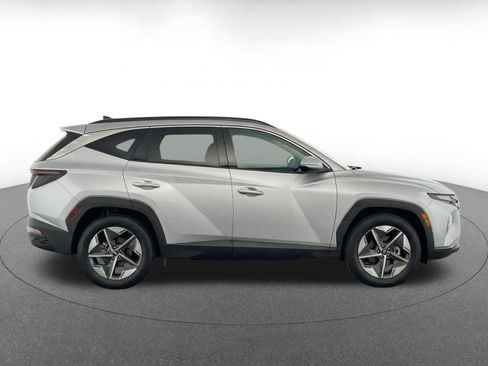 Used 2025 Hyundai Tucson SEL AWD/4WD image 8
