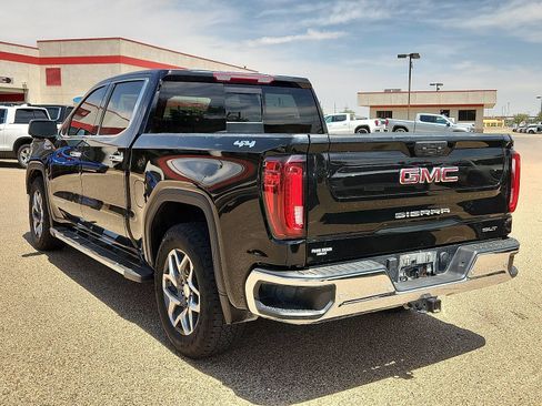 Used 2024 GMC Sierra 1500 SLT AWD/4WD image 3