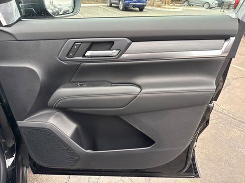 New 2026 GMC Terrain Elevation w/ Elevation Premium Package AWD/4WD image 39