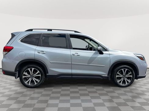 Used 2019 Subaru Forester Limited AWD/4WD image 4