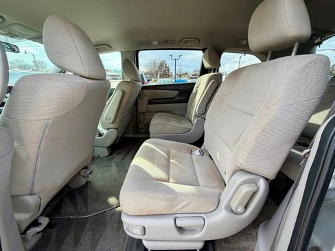 Used 2011 Honda Odyssey LX image 12