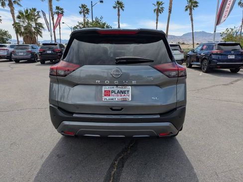 Certified 2023 Nissan Rogue SL w/ SL Premium Package FWD image 8