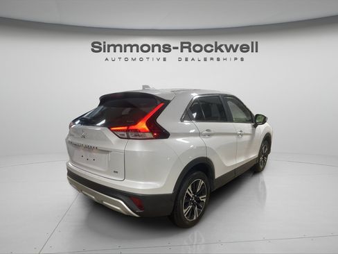 Used 2025 Mitsubishi Eclipse Cross SE AWD/4WD image 5
