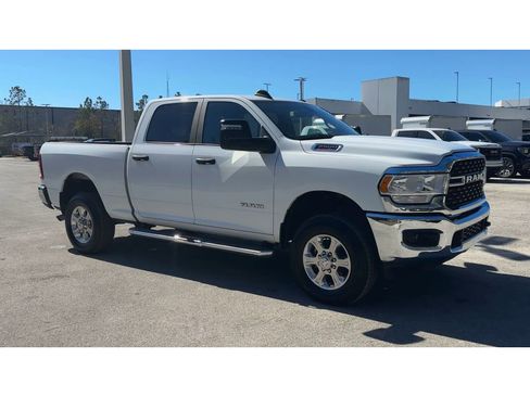 Used 2024 RAM 2500 Big Horn image 2