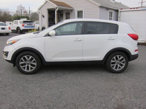 Used 2014 Kia Sportage LX image 3