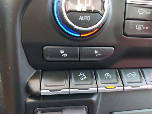 Used 2019 Chevrolet Silverado 1500 LT Trail Boss image 22