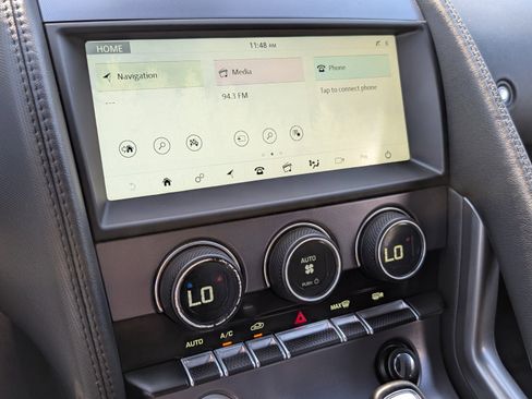 Used 2020 Jaguar F-TYPE Convertible image 21