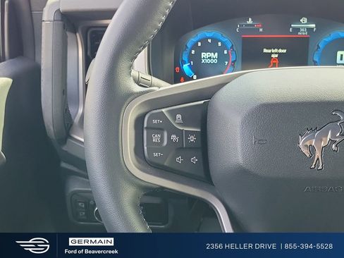 New 2025 Ford Bronco Outer Banks w/ Sasquatch Package AWD/4WD image 13