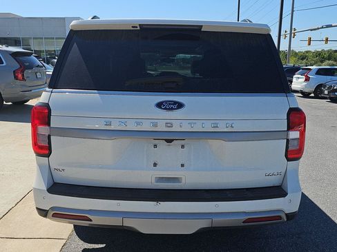 Used 2022 Ford Expedition Max XLT AWD/4WD image 6
