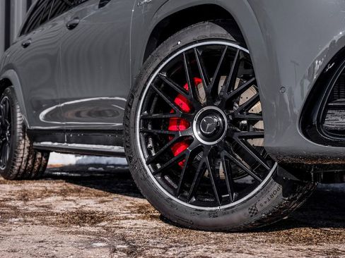 New 2026 Mercedes-Benz GLS 63 AMG 4MATIC image 7