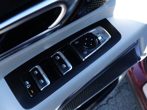 Used 2023 Kia Telluride SX image 32