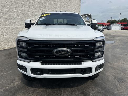 Used 2024 Ford F250 XLT w/ Black Appearance Package AWD/4WD image 3
