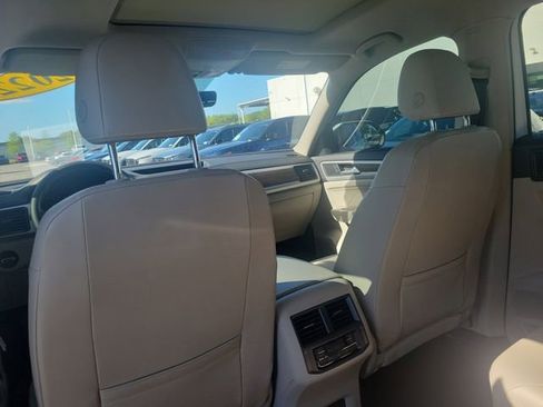 Used 2022 Volkswagen Atlas SE image 10