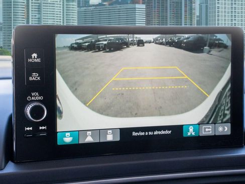 Certified 2025 Honda Pilot EX-L image 37