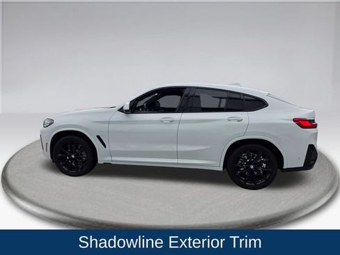 Used 2023 BMW X4 xDrive30i w/ M Sport Package AWD/4WD image 17