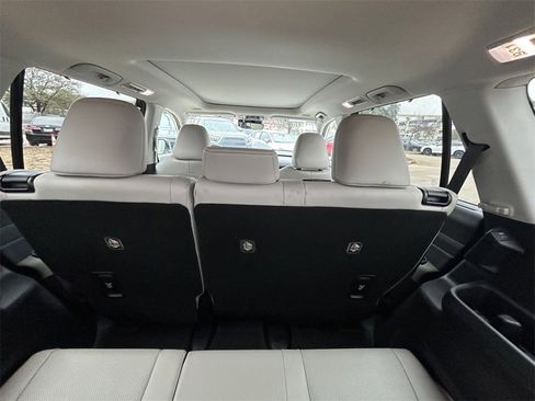 Used 2024 Toyota Grand Highlander XLE image 16