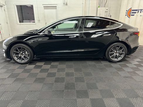 Used 2018 Tesla Model 3 Long Range RWD image 6