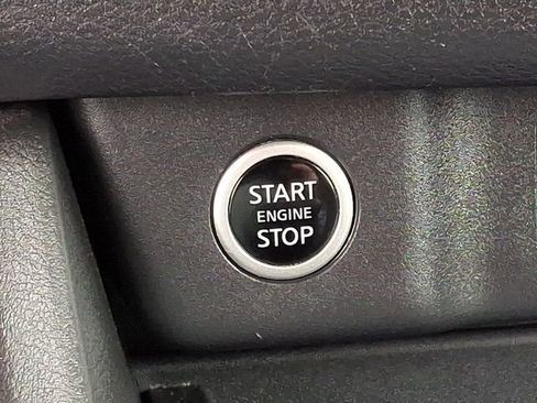 Certified 2023 Nissan Rogue S image 23