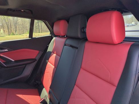 Used 2025 BMW X2 M35i image 31