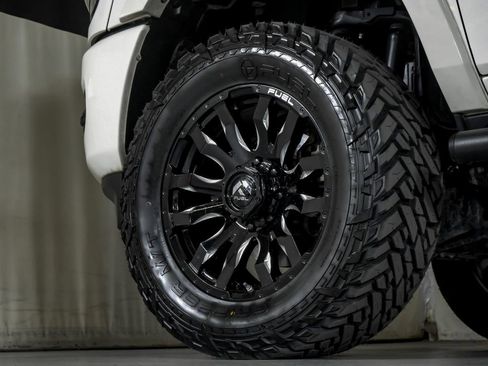 Used 2023 RAM 2500 Limited w/ Night Edition image 56