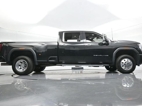 Used 2024 GMC Sierra 3500 Denali w/ Denali Reserve Package AWD/4WD image 50