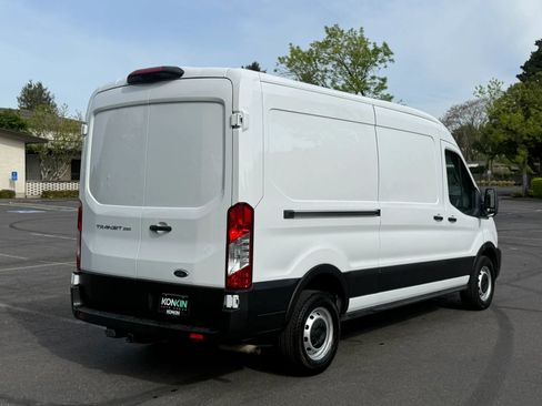 Used 2022 Ford Transit 250 Medium Roof RWD image 6
