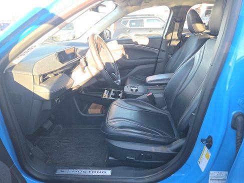 Certified 2022 Ford Mustang Mach-E Premium image 8