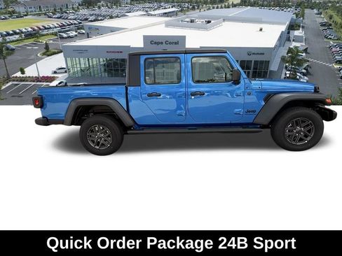 New 2026 Jeep Gladiator Sport AWD/4WD image 3