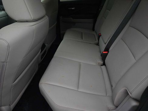 Certified 2024 Honda Ridgeline RTL image 33