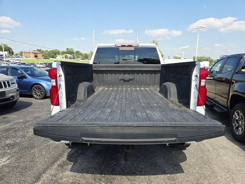 Used 2019 Chevrolet Silverado 1500 RST AWD/4WD image 10