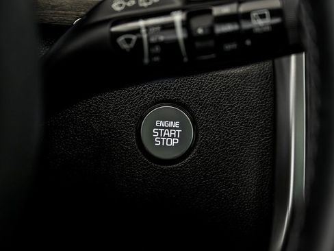 Used 2022 Kia Sorento S w/ Panoramic Sunroof Package image 19