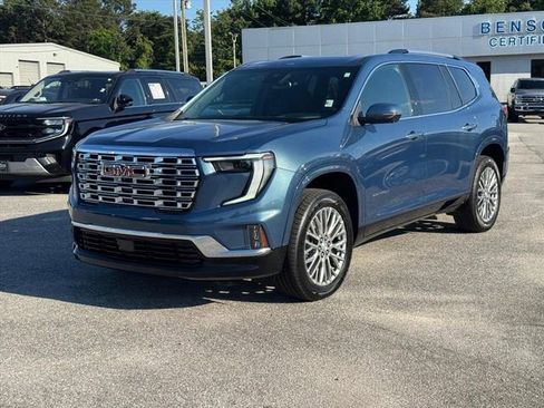 Used 2025 GMC Acadia Denali FWD image 7